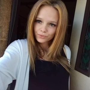 Meet your Posher, Lacci